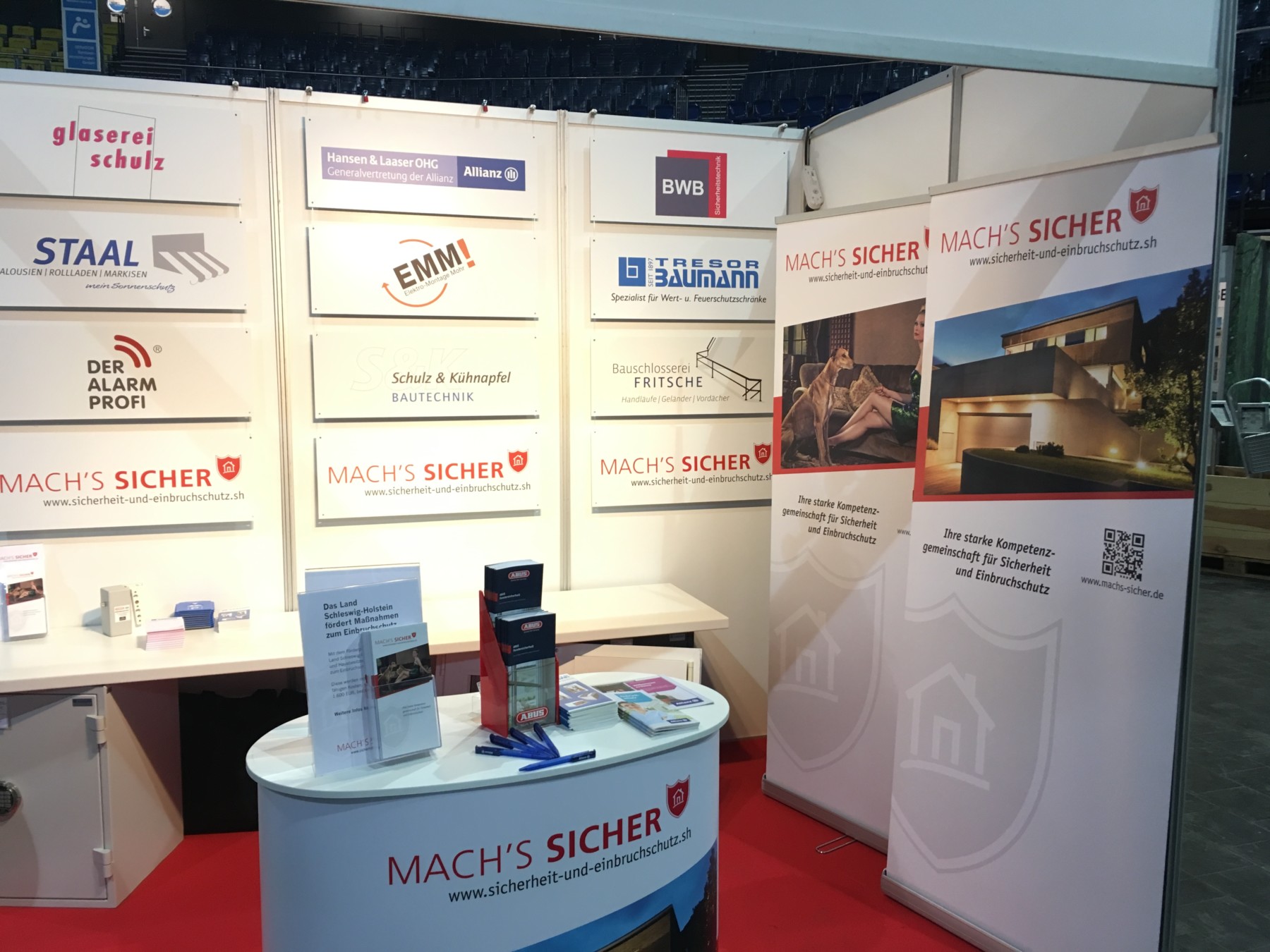 Mach's Sicher Messestand in Kiel